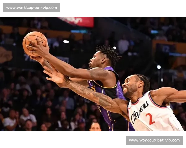 球迷狂喜!NBA进攻效率榜,那些让人血脉偾张的得分表演! 球迷狂喜!NBA进攻效率榜,那些让人血脉偾张的得分表演!